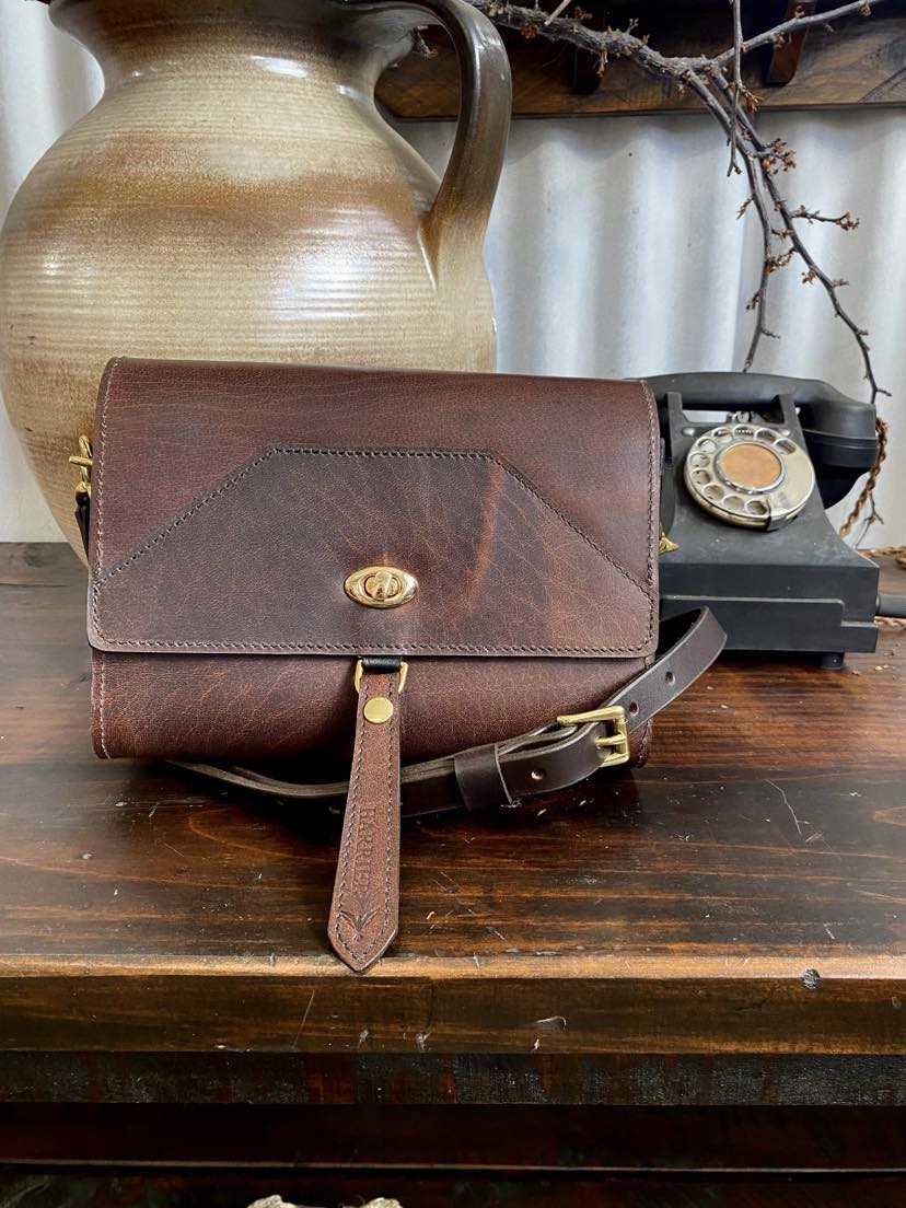 Whisky brown with gold hardware
