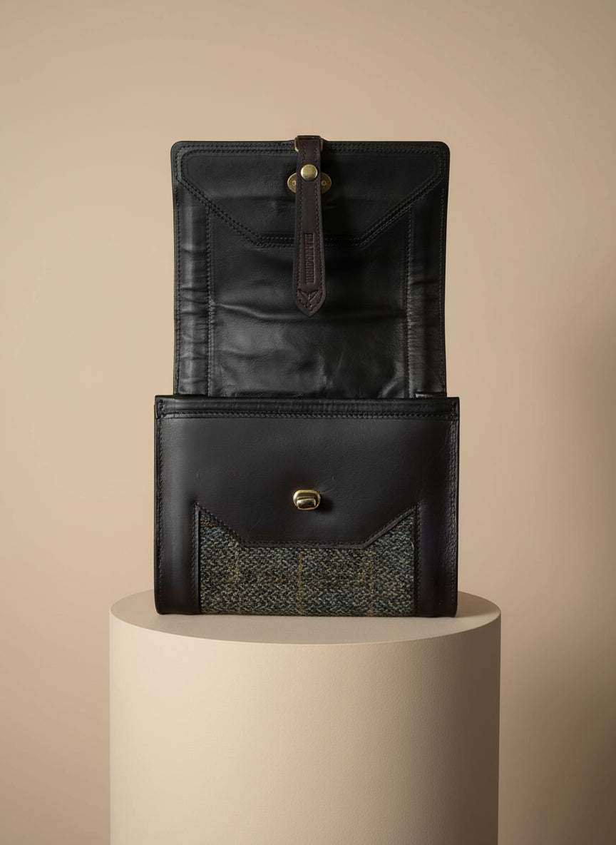 Grey Harris tweed and Havana NZ leather inside view