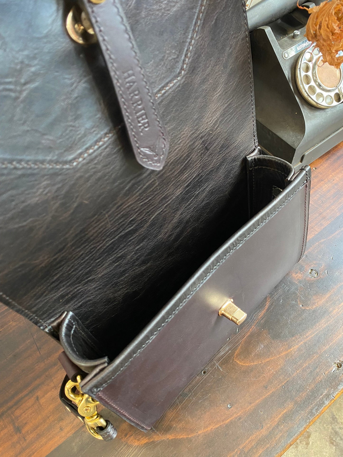 Havana NZ leather with gold hardware